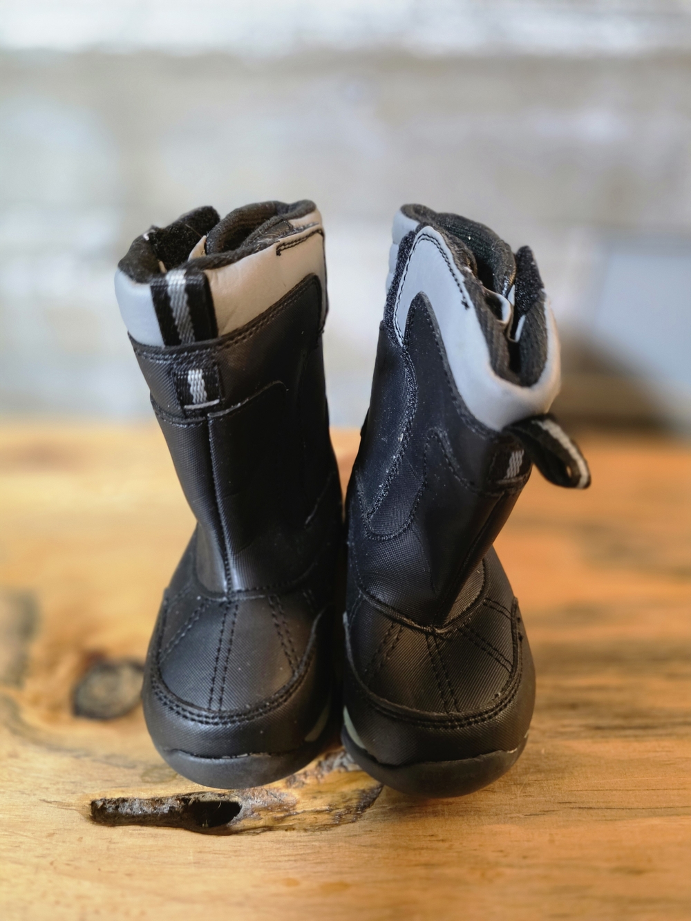Kids Black Winter Boots with Gray Accent - Youth Waterproof Warmth